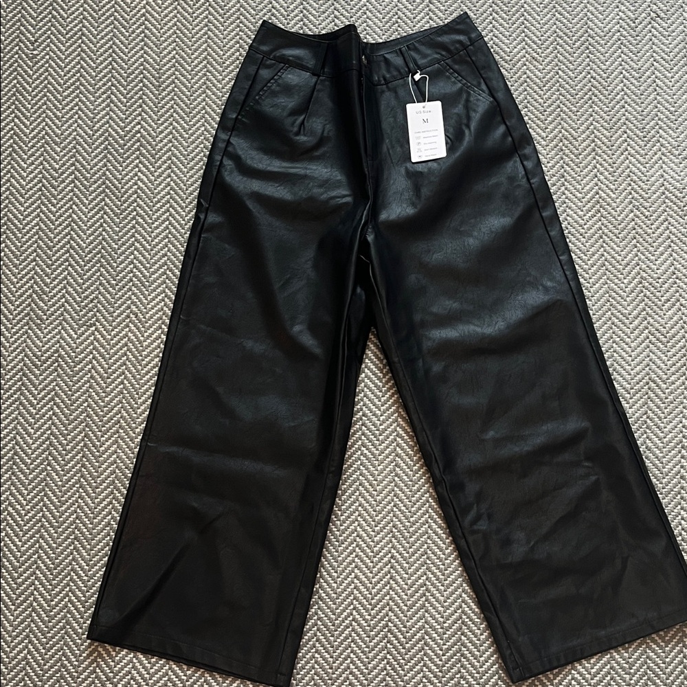Amazon Essentials Black Wide Leg Pants